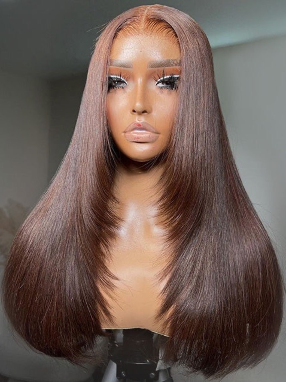 Pre Everything Layer Cut
Chocolate Brown Hair
Silky Straight 9x6
Glueless
